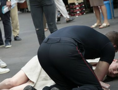 Άγνωστος άνδρας επιτέθηκε σε Γαλλίδα πολιτικό (φωτό)